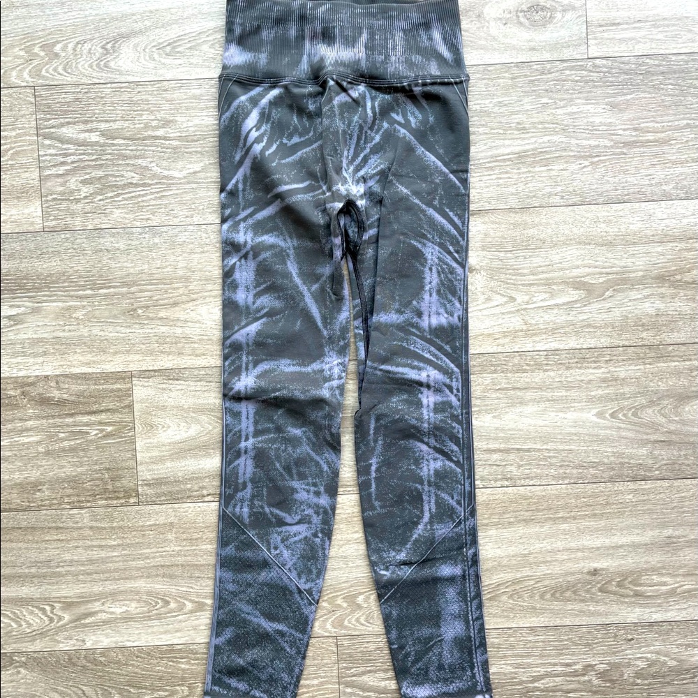 NEW Lululemon leggings!